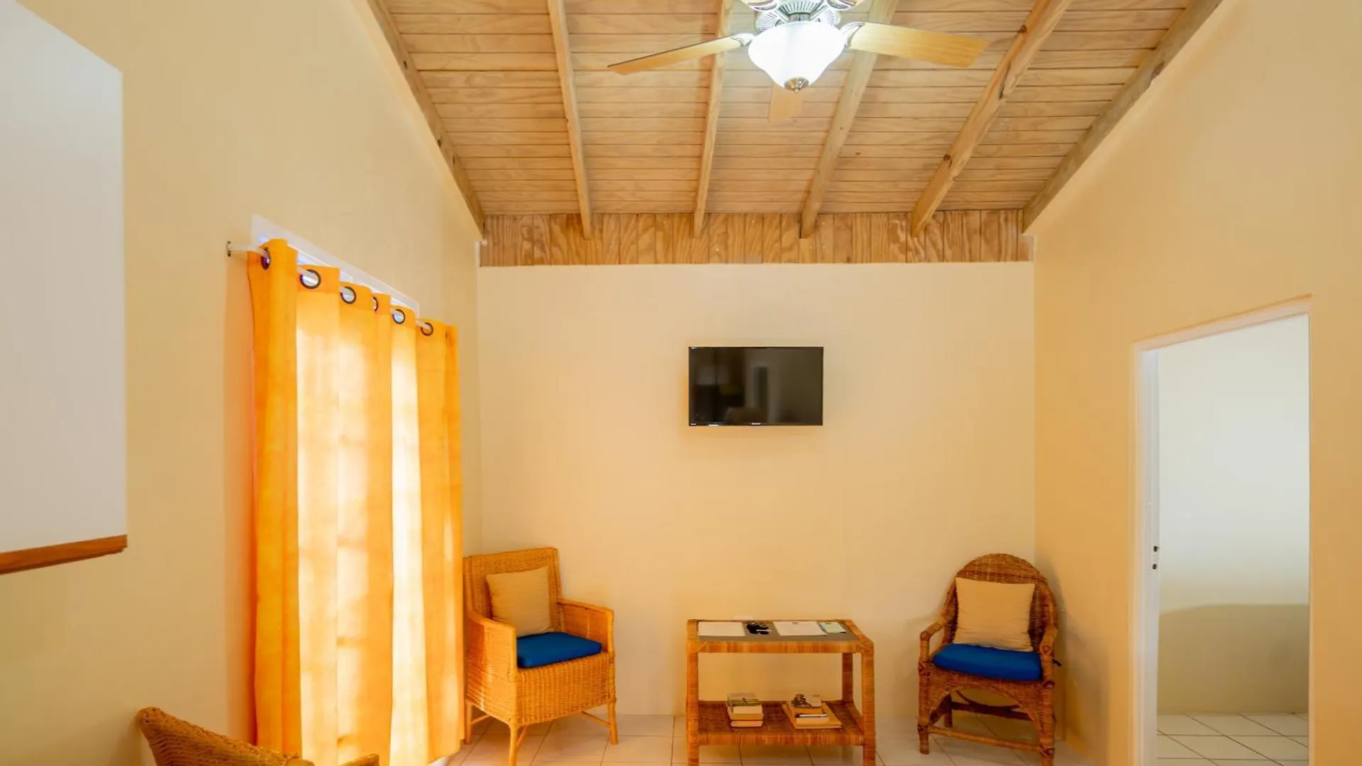 Beyond Sunset Resort & Villas Пляж Сокровищ Отель типа 