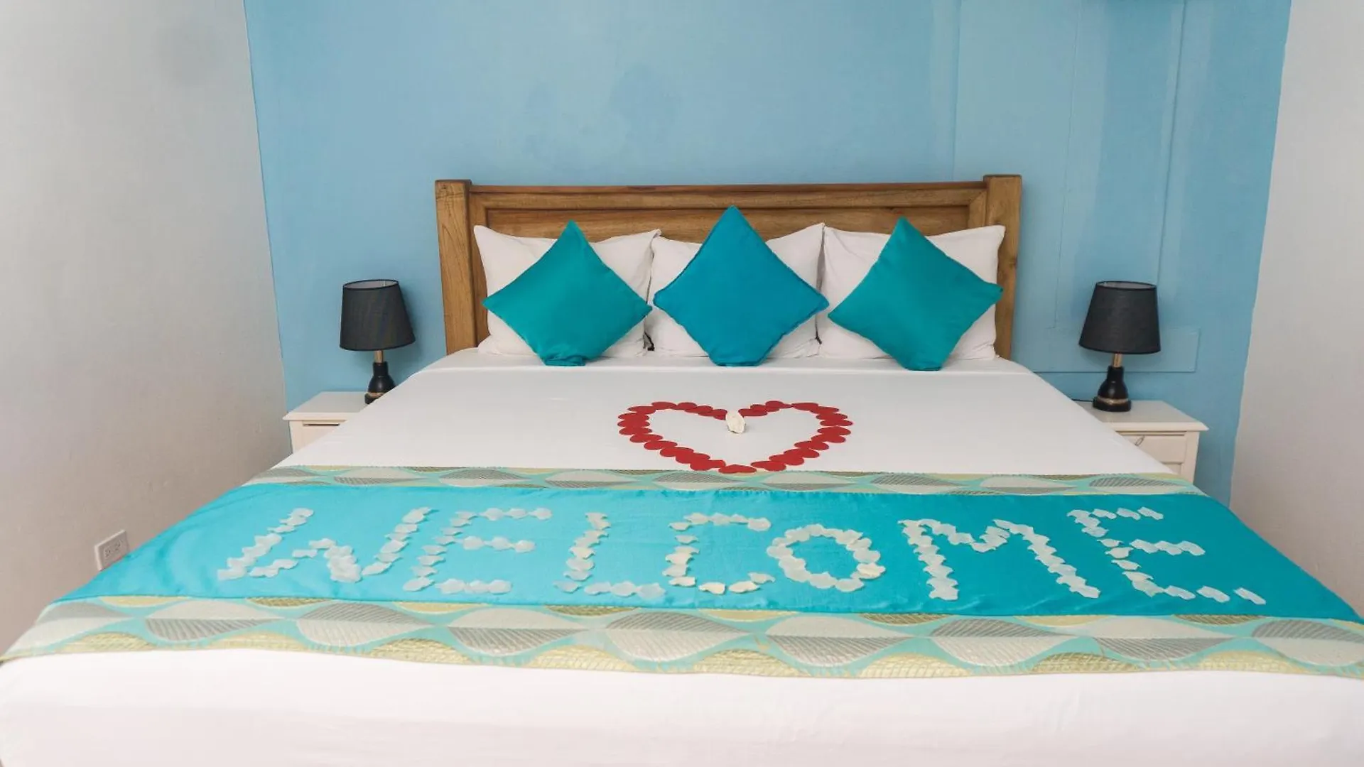 Beyond Sunset Resort & Villas Пляж Сокровищ 4*,