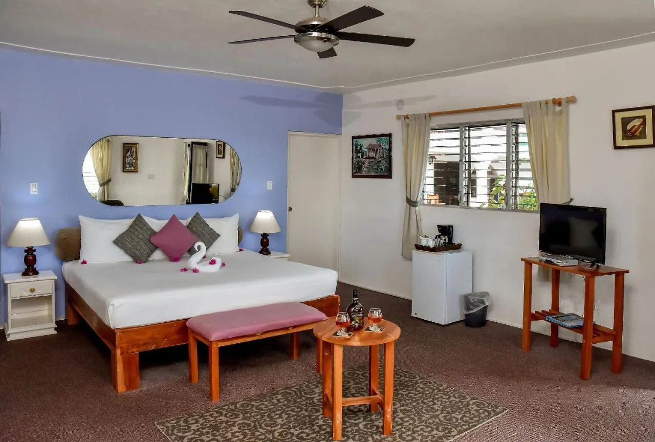 Sunset Resort & Villas Treasure Beach فندق مبيت وإفطار