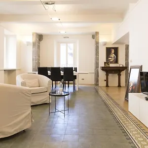Appartamento Mario's Apartament With Ac And Wifi 